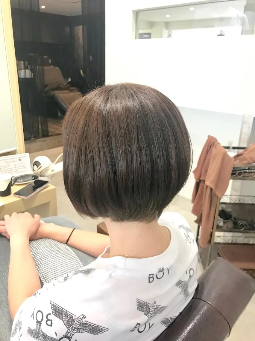 ショート カラー くせ毛 マンツーマン/透明感 foi hairのヘアスタイル