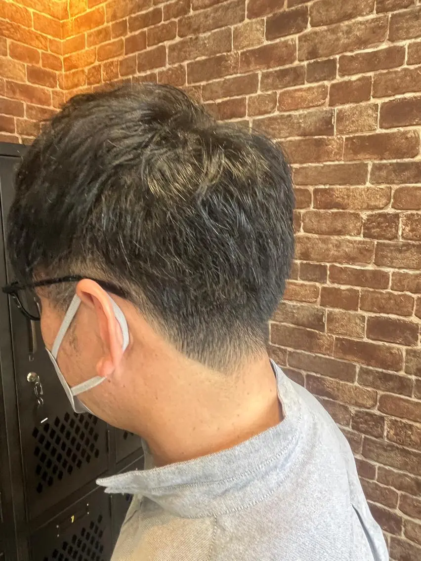 ショート カラー パーマ ヘアアレンジ メンズ キッズ ネイル マツエク・マツパ アイブロウ メンズブリーチ メンズハイライト メンズインナーカラー メンズ韓国風 ブリーチ 久木原 ゆりのヘアスタイル