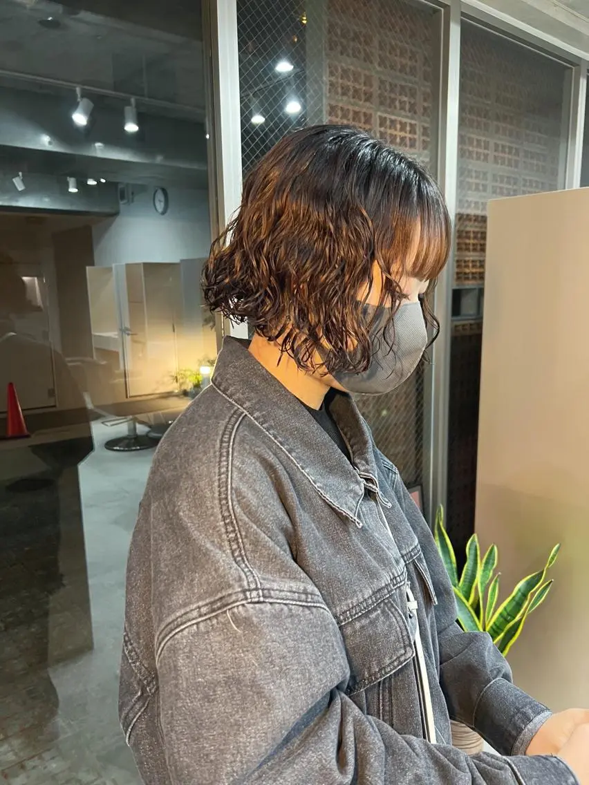 ショート パーマ カット ヘアカラー パーマ ボブパーマコテ巻き風 パーマNo1深江秀平のヘアスタイル