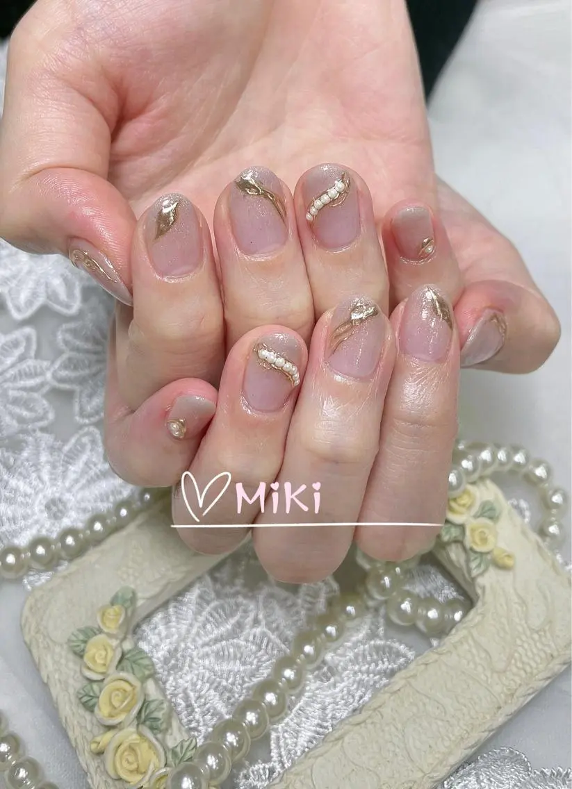 ネイル 持ち込み 🦋 MiKi 🦋 ネイルサロンのネイルデザイン