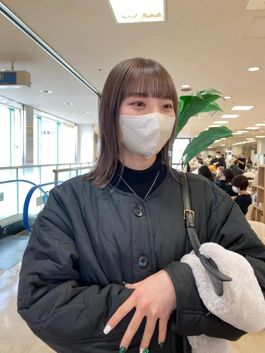 ミディアム カラー ベージュカラー 透明感カラー グレージュ ハイトーンカラー ハイトーンベージュ ヘアカラー レイヤー/ウルフ🤍 mayo.のその他イメージ