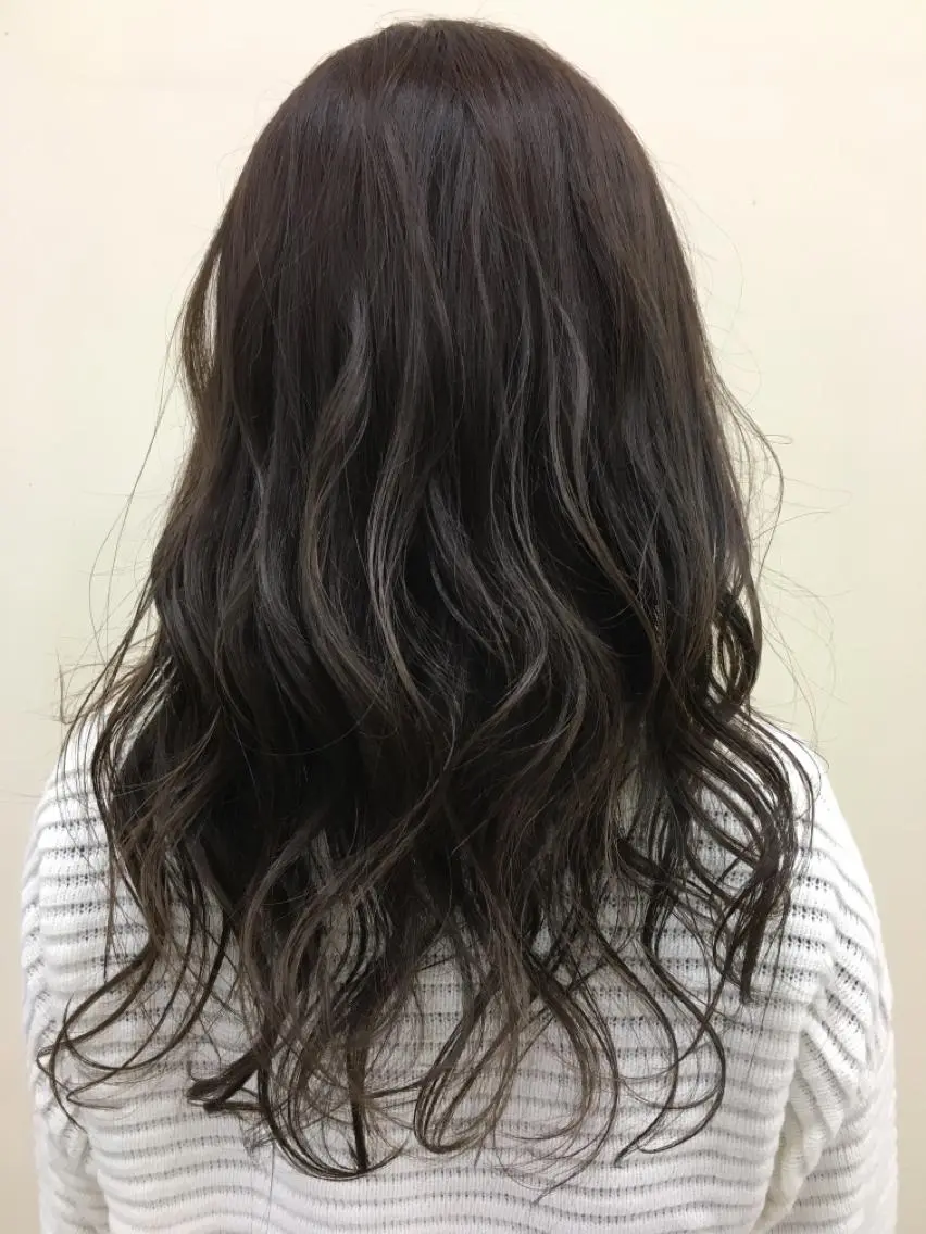 ロング カラー 大住 京平のヘアスタイル