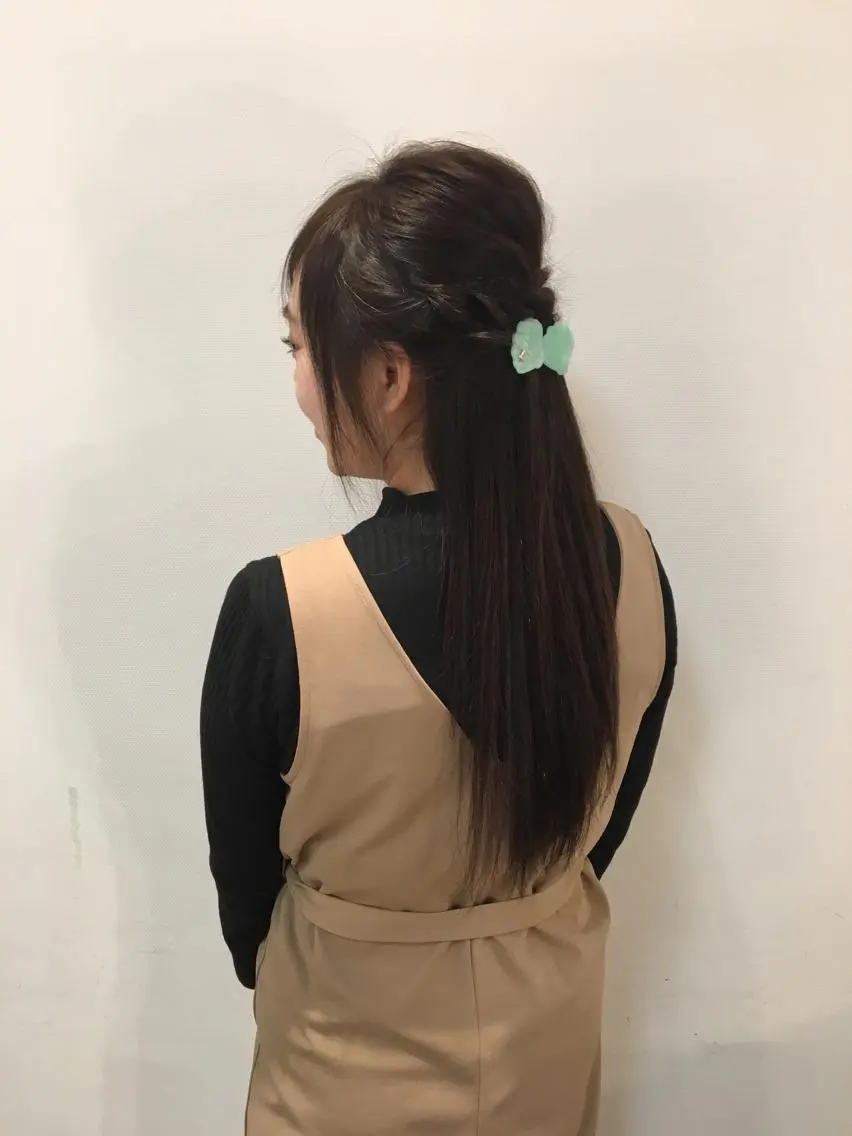 カラー ヘアアレンジ たなか ちあきのヘアスタイル
