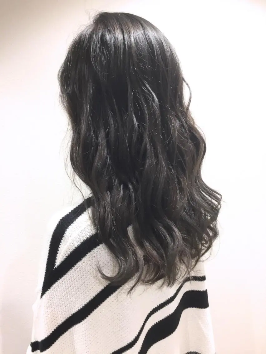 セミロング Noe心斎橋 堀田 朋宏のヘアスタイル
