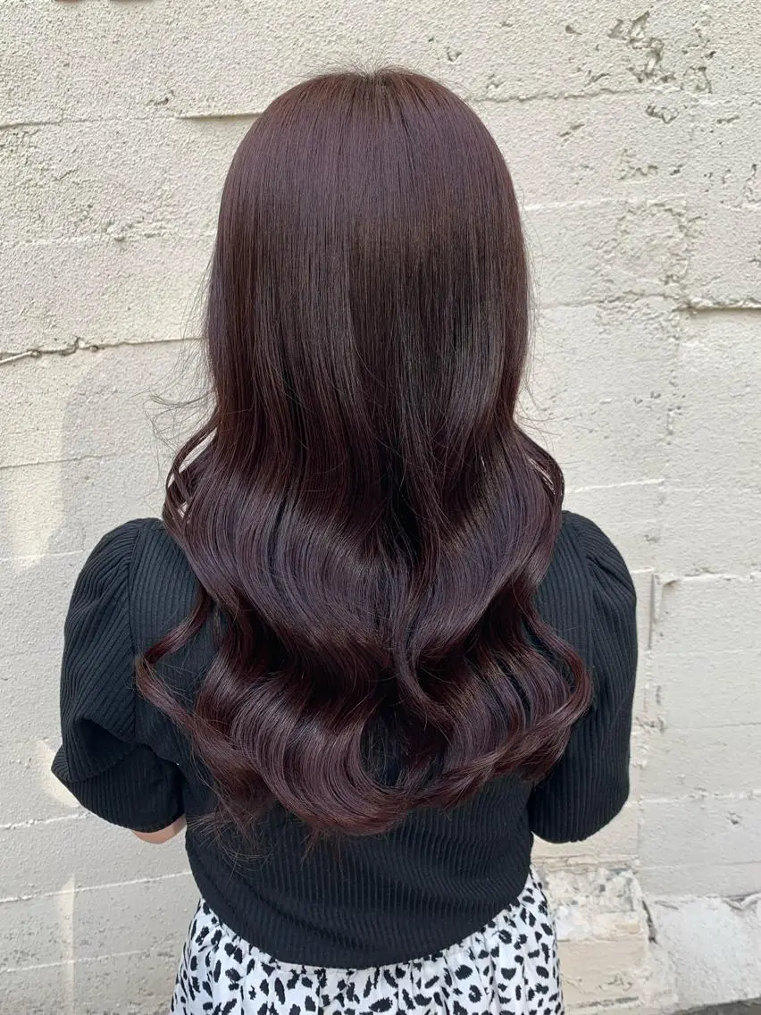 ロング SEAM アキホのヘアスタイル
