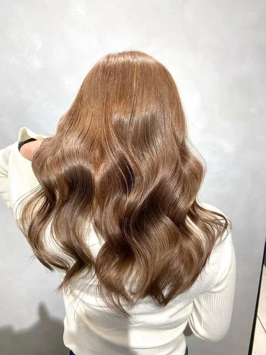 ロング カラー パーマ ヘアアレンジ メンズ キッズ ネイル マツエク・マツパ アイブロウ カット ヘアカラー トリートメント 🌟代表 Yuito🌟のヘアスタイル