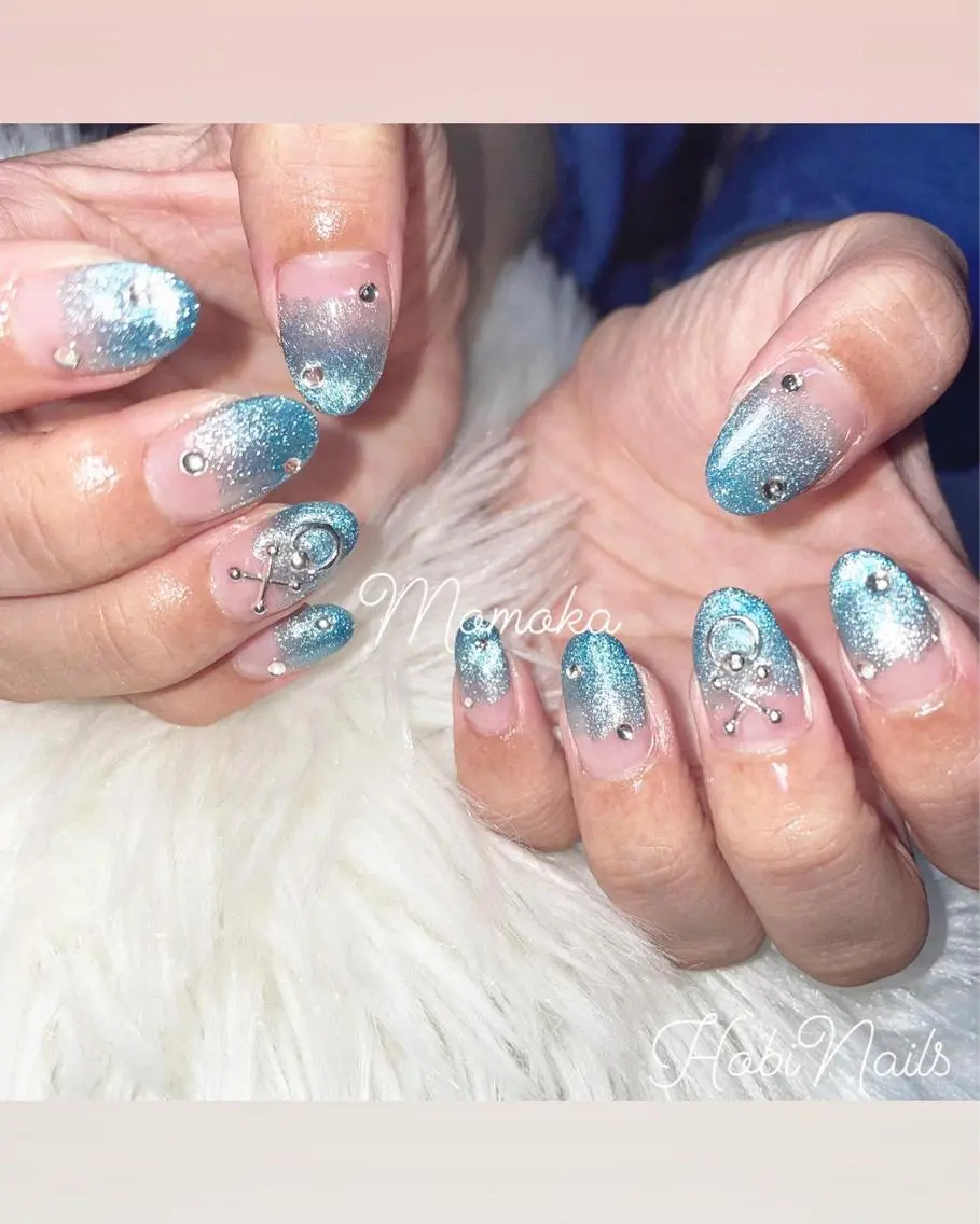 ネイル グラデーション マグネットネイル Momo nailsalonのネイルデザイン