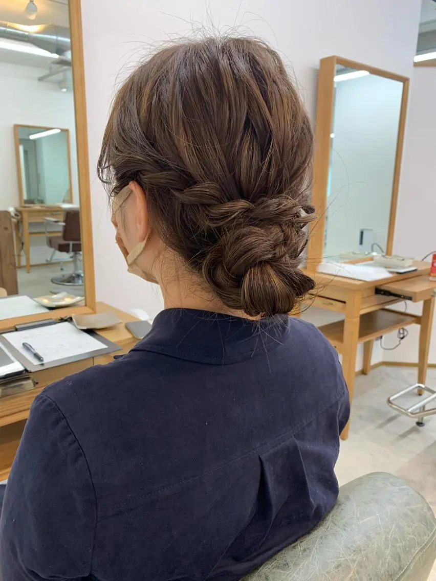 セミロング ヘアアレンジ 結婚式・ブライダル cirrus🕊 山縣あかりのヘアスタイル