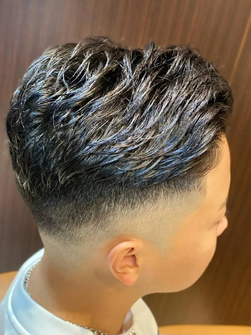 ショート 佐々木 宥人のヘアスタイル
