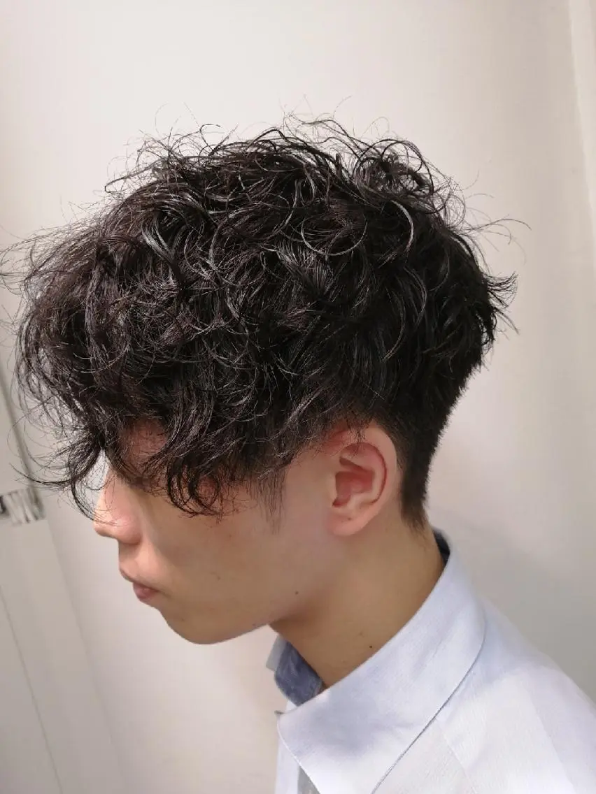 パーマ メンズ メンズパーマ メンズツイストパーマ ツイストパーマ hase _のヘアスタイル