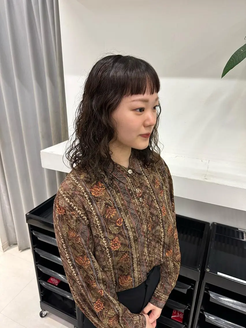 ミディアム カラー パーマ キッズ カット パーマ トリートメント オトナヘア🌸 harukaのヘアスタイル