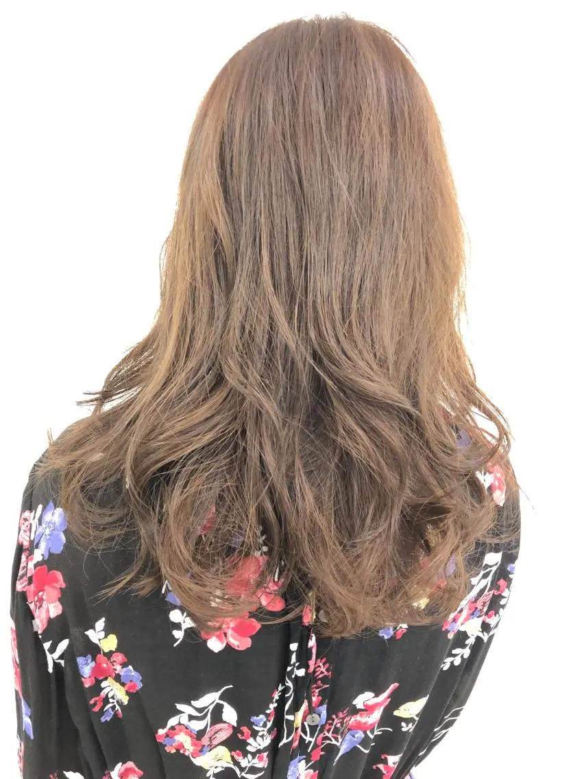 セミロング Ash 本八幡のヘアスタイル