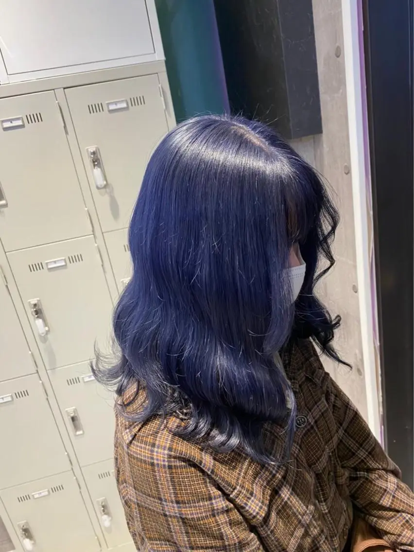セミロング カラー セミロングパーマ ブリーチ ハイトーンカラー 外国人風カラー 【毎朝セット3分】 メンズパーマ　真人のヘアスタイル