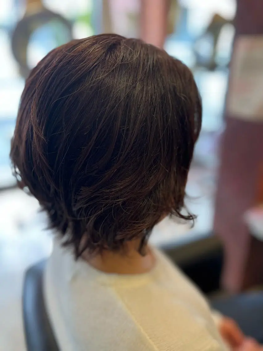 ショート カラー ブラウンカラー ウルフカット 織田 英之のヘアスタイル