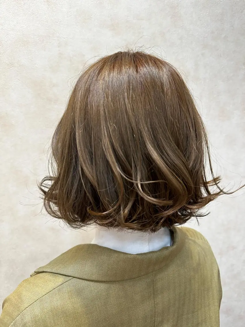 カラー ベージュカラー オリーブベージュ アメイジングヘアー 千歳店　福嶋のヘアスタイル