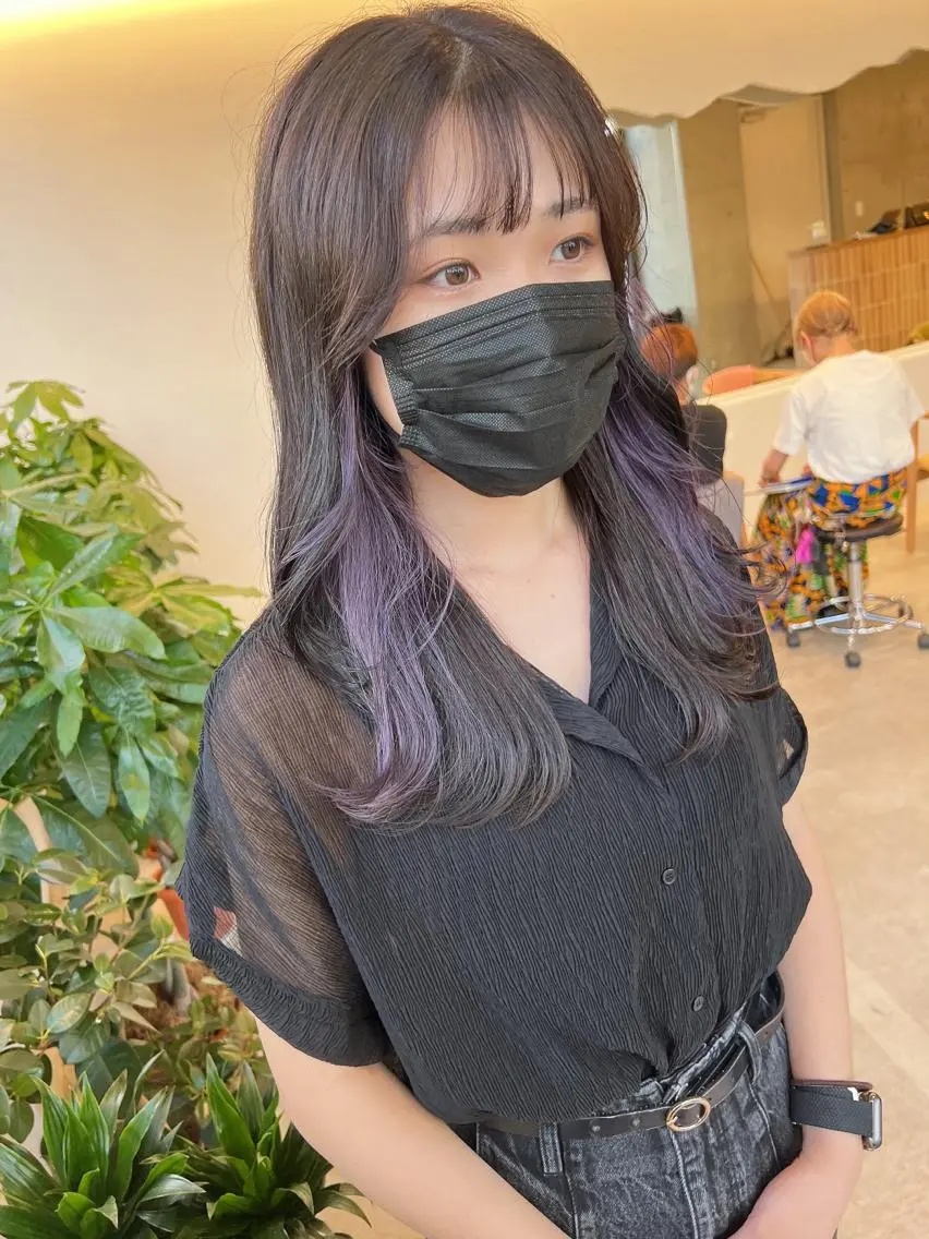 ロング カラー ロングレイヤー ブリーチ インナーカラー パープルカラー レイヤーカット ヘアカラー 誰より丁寧なカット/ 小林輝/レイヤーのヘアスタイル