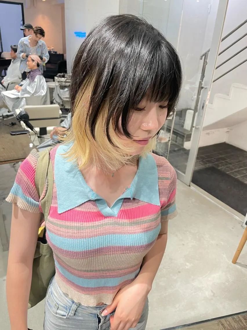 ミディアム カラー ミディアムパーマ バレイヤージュ ブリーチ ケアブリーチ デザインカラー カット ヘアカラー トリートメント スパイラルパーマ 🌐hina⭐️のヘアスタイル