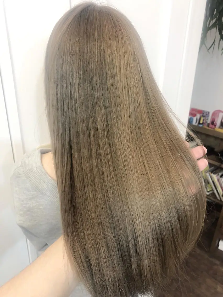 カラー グレージュ ヘアカラー トリートメント ヘッドスパ グレージュ/髪質改善 Yamato.hのヘアスタイル
