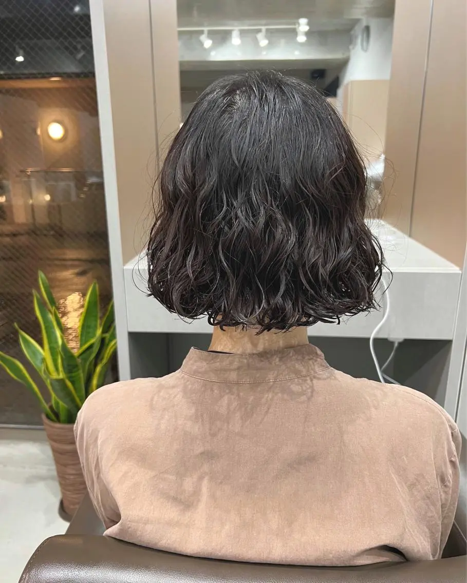 ショート パーマ カット ヘアカラー パーマ ボブパーマコテ巻き風 パーマNo1深江秀平のヘアスタイル