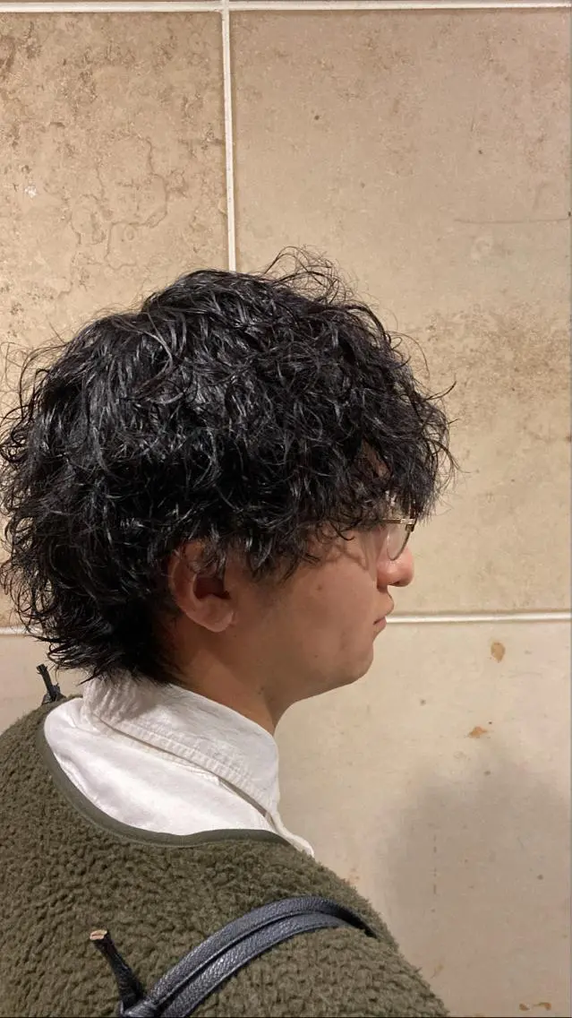 ショート パーマ ウルフカット 垢抜け・メンズパーマ 津山祐紀のヘアスタイル