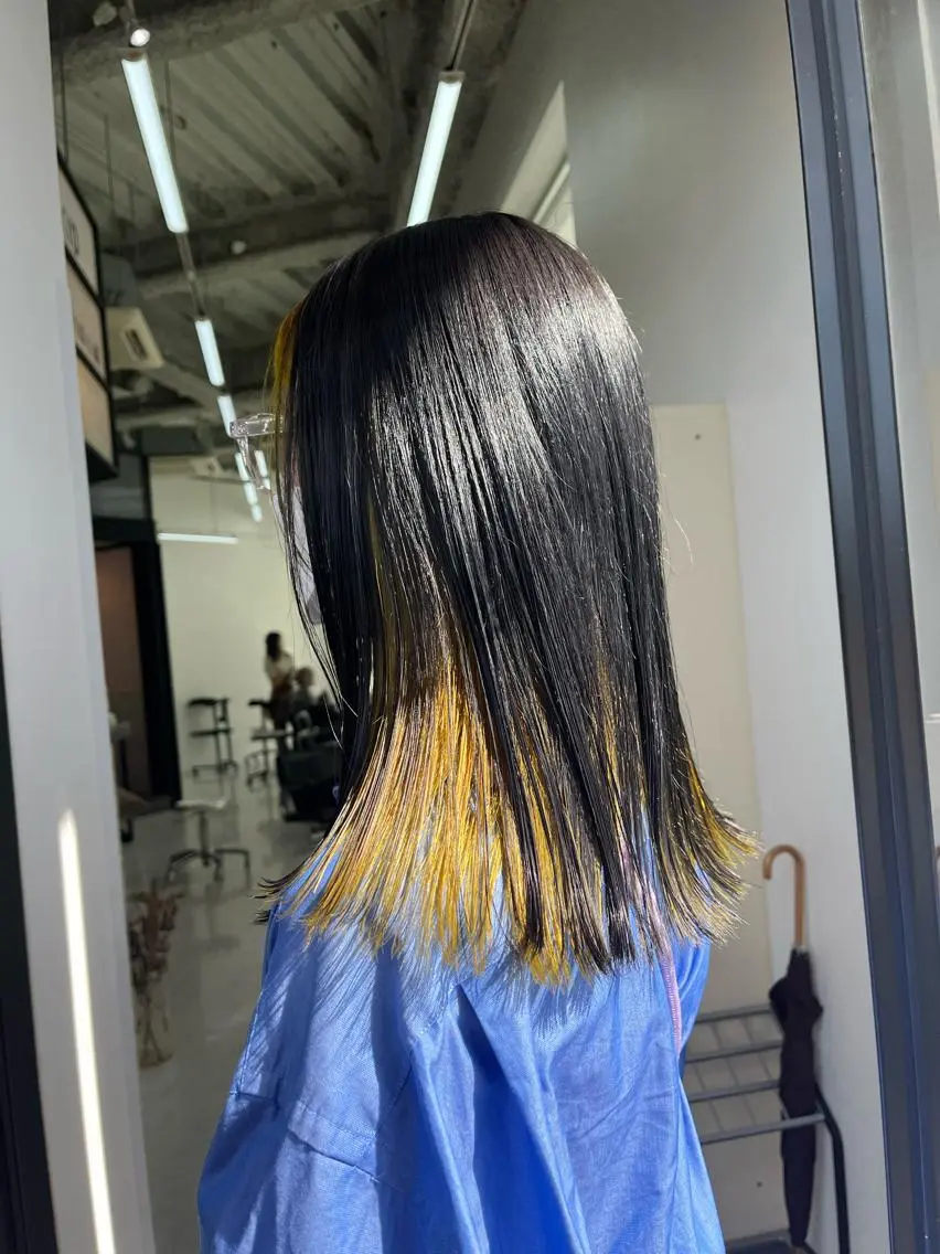 ミディアム カラー タカノ ノゾミのヘアスタイル