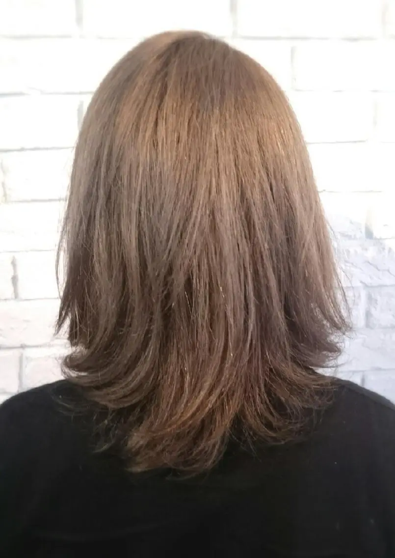 カラー パーマ セミロング ベージュカラー ブリーチ 透明感カラー イルミナカラー ヌーディベージュ 田坂 真弓のヘアスタイル