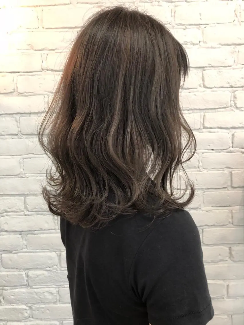 セミロング カラー 艶カラー/フェイス レイヤー/たむのヘアスタイル