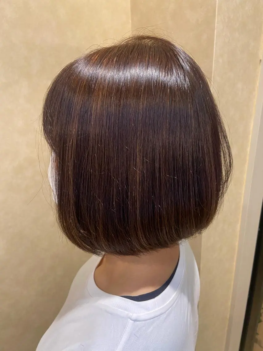カラー ハイライトカラー 小林 亜紀のヘアスタイル