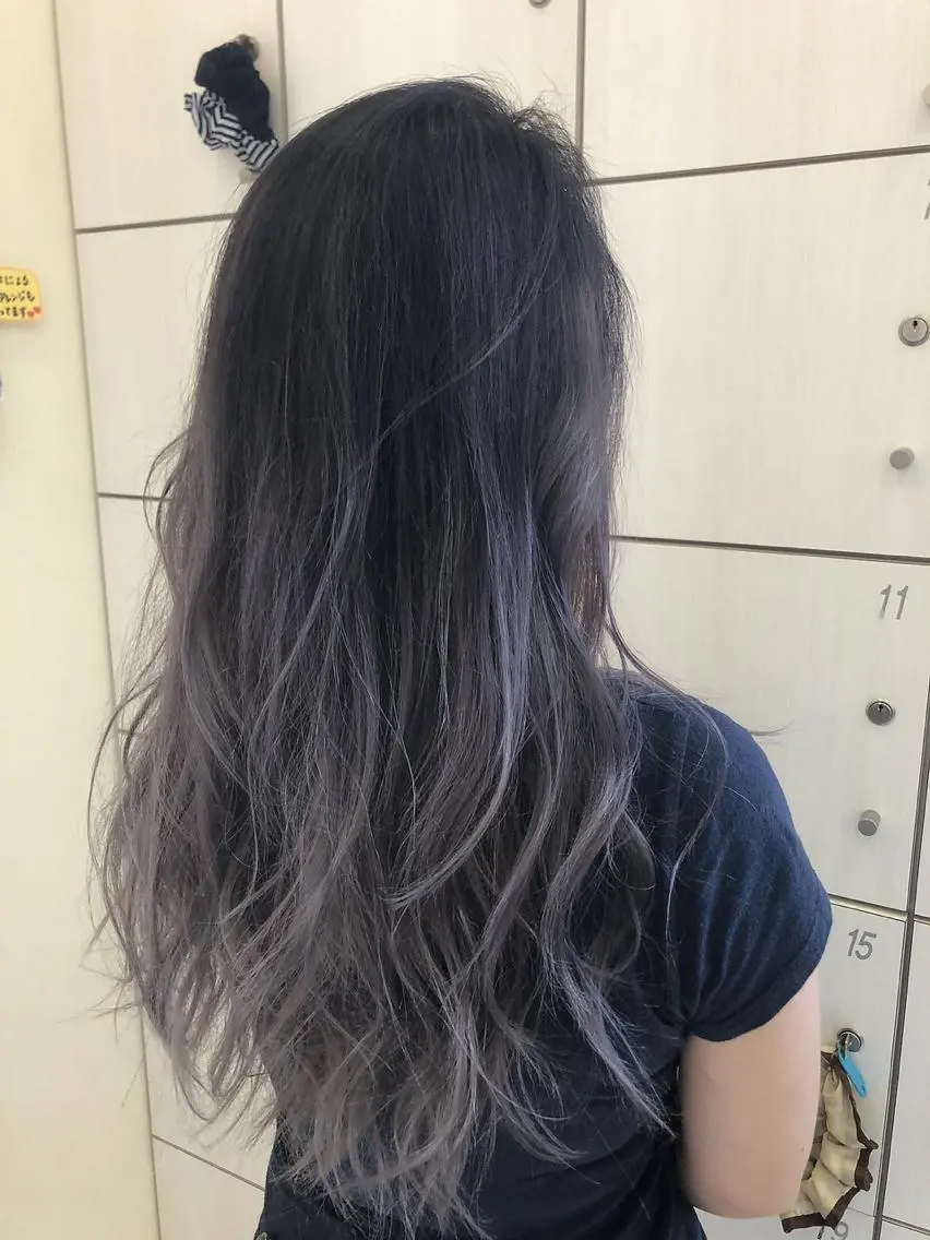 カラー SALOWIN栄 高須大貴のヘアスタイル