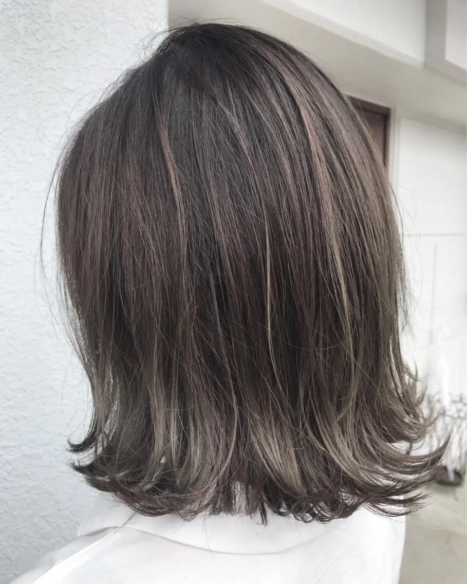 ショート カラー レイヤーカット匠 イソザキノリユキのヘアスタイル