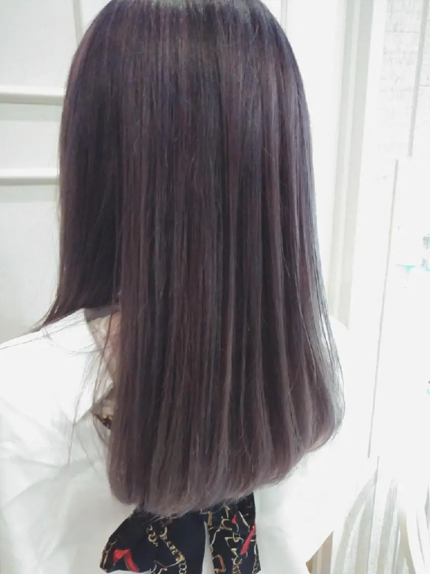 カラー セミロング ブリーチ パープルカラー Blanco 村松 美里のヘアスタイル