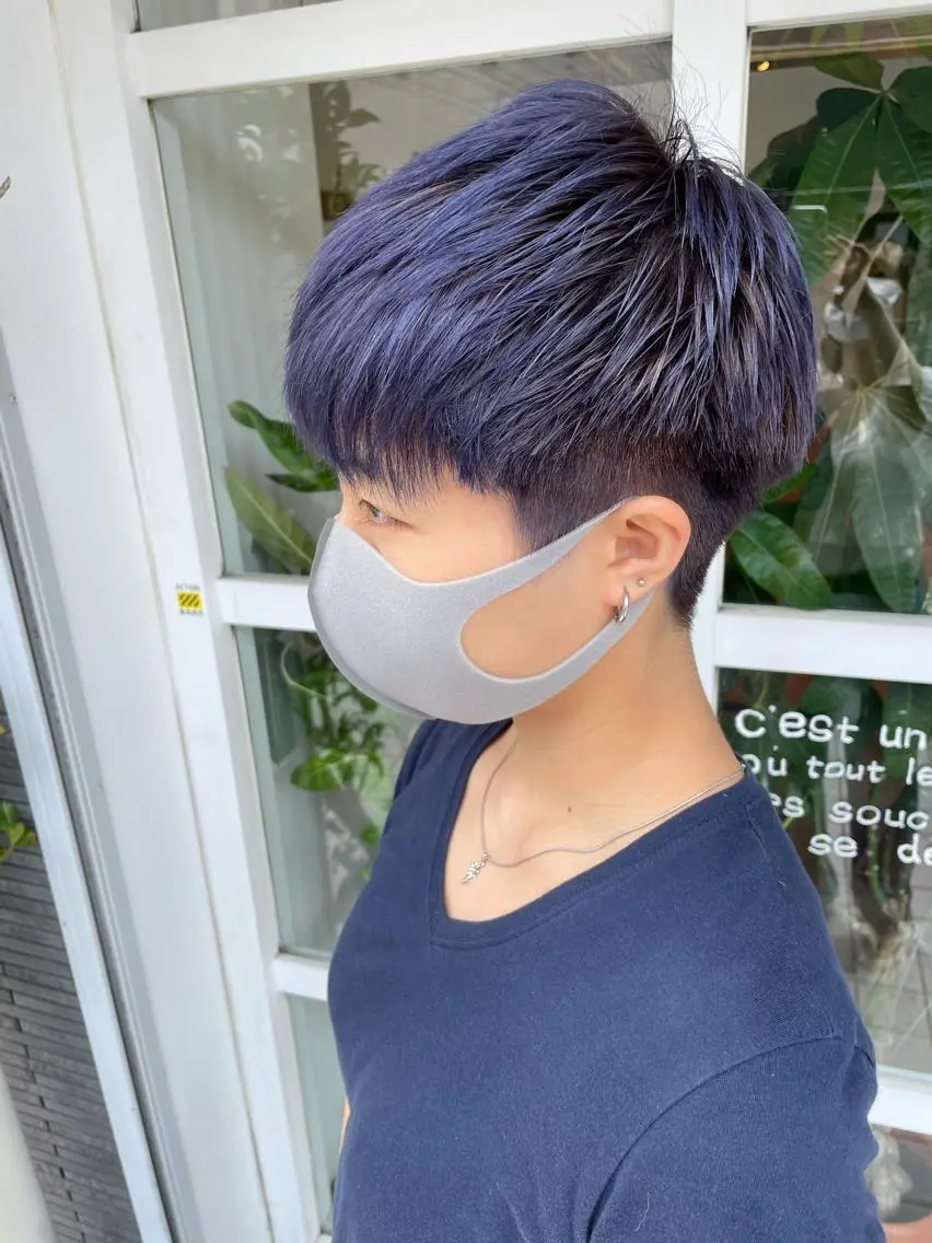 ショート ヘアカラー 鴫原 亜弥のヘアスタイル