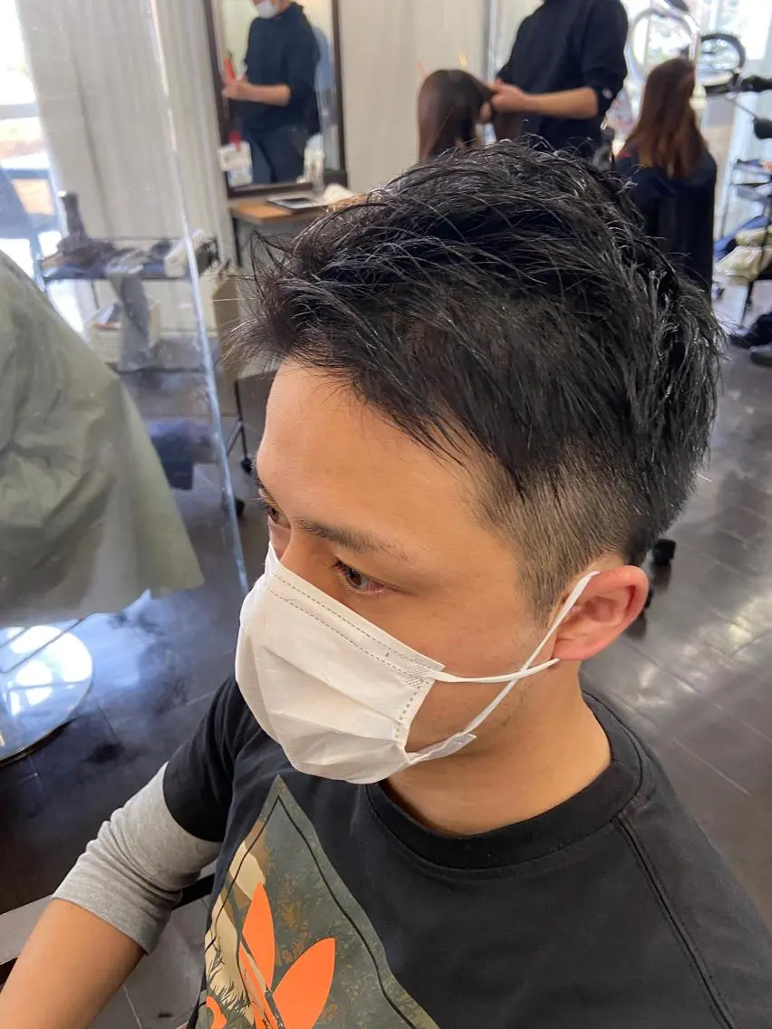 ショート カラー パーマ ヘアアレンジ メンズ キッズ ネイル マツエク・マツパ アイブロウ モヒカン マッシュ 学生（メンズ向け） ソフトモヒカン メンズアイブロウ 久木原 ゆりのヘアスタイル