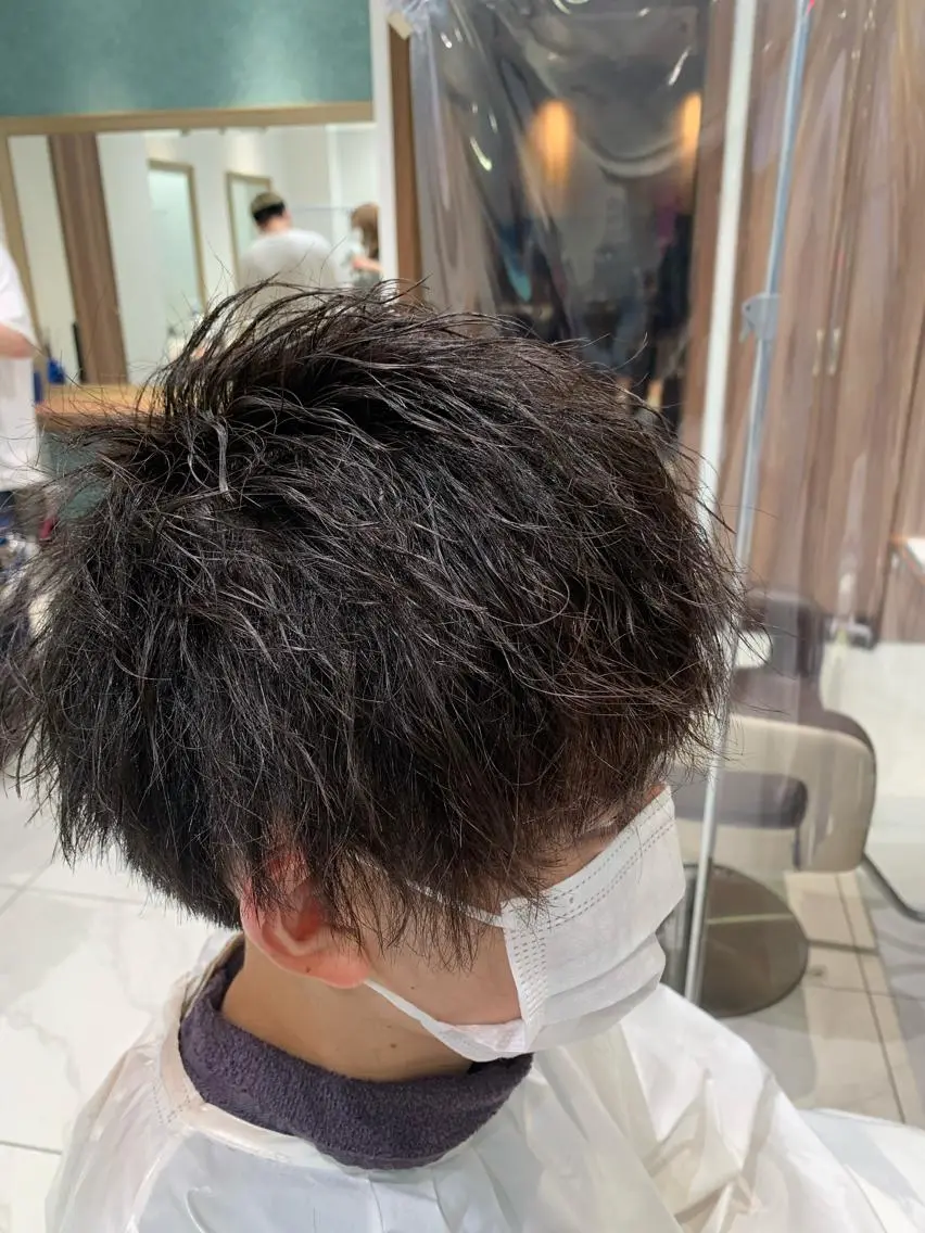 パーマ メンズ カットカラーモデル 募集中店長　伊熊祐紀のヘアスタイル