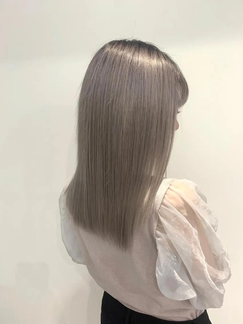 セミロング カラー グレージュ ラベンダーカラー ラベンダーグレージュ ラベンダーグレー ヘアカラー トリートメント ヘッドスパ Akua【代表】 Kazumaのヘアスタイル