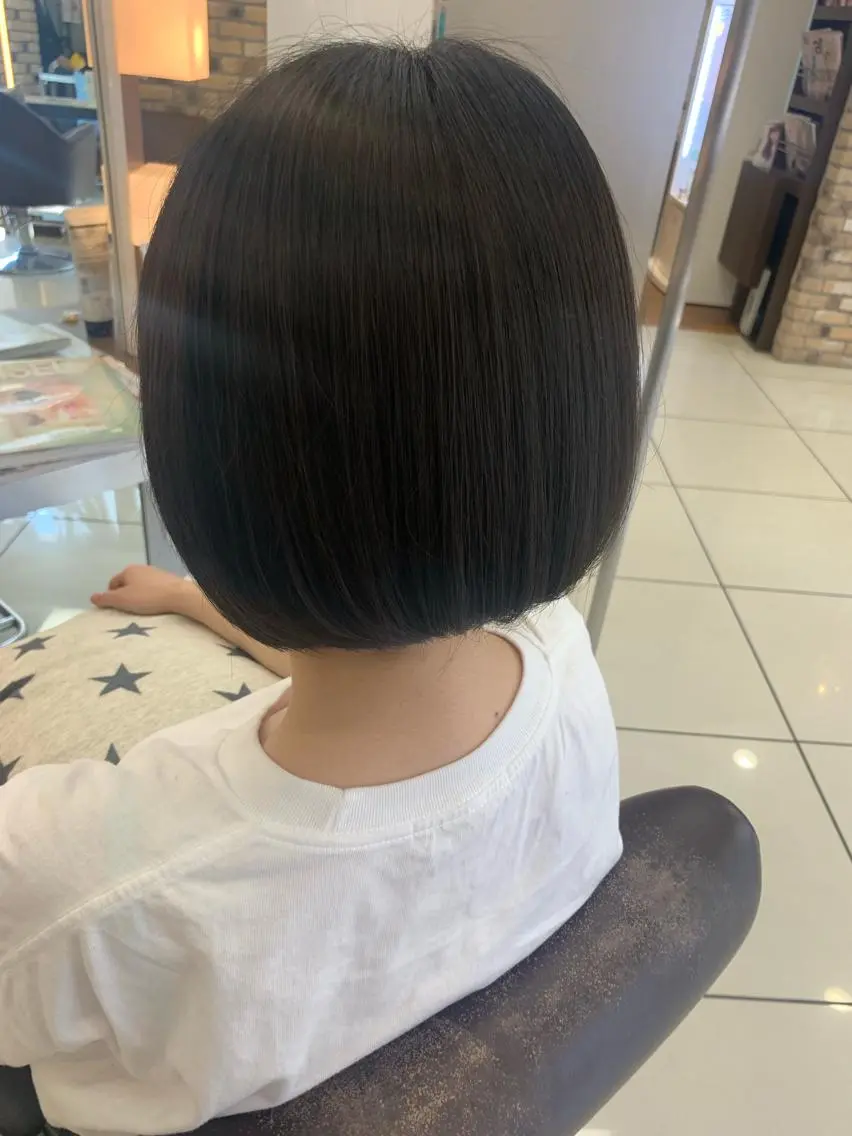 ショート 羽エクステ🪽 🤍まき🤍のヘアスタイル