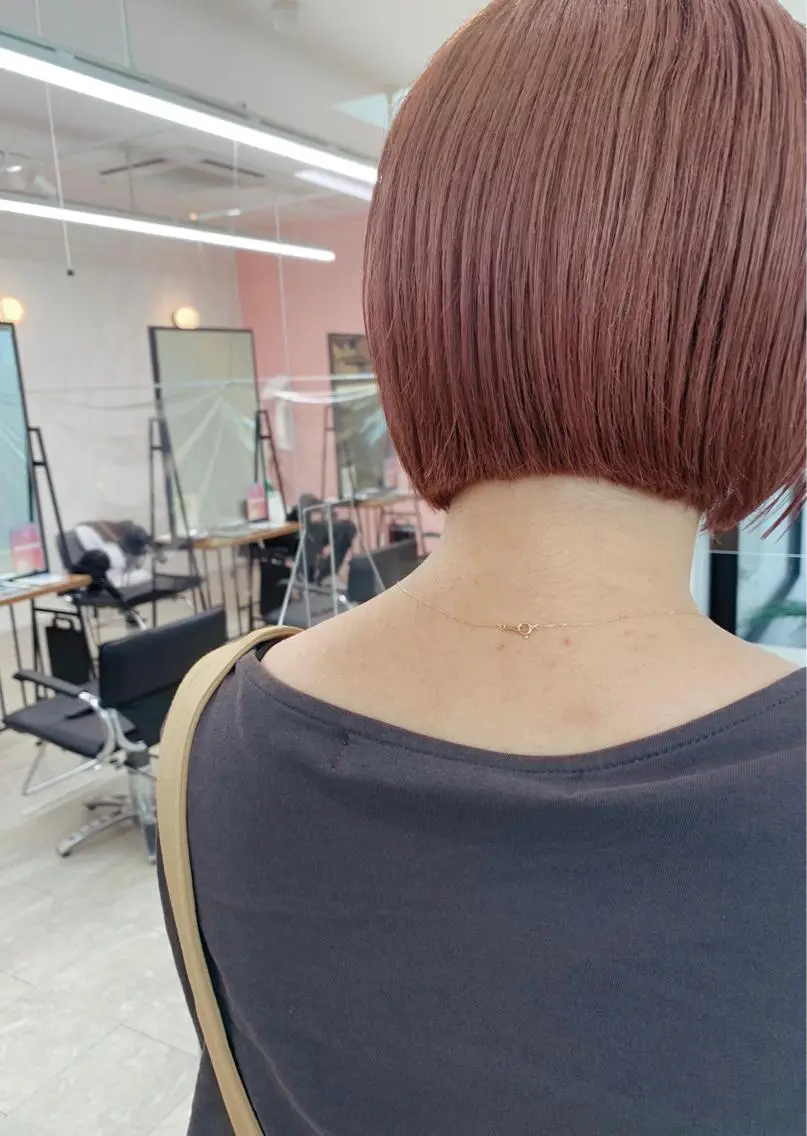 ショート カラー ベージュカラー ピンクカラー ピンクベージュ ボブ kitagawa mayuのヘアスタイル