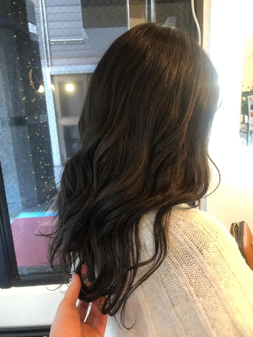 ロング カラー オレンジ カット ヘアカラー トリートメント ヘッドスパ 貴方に似合うを見つけ ます🌱市川リョウカのヘアスタイル