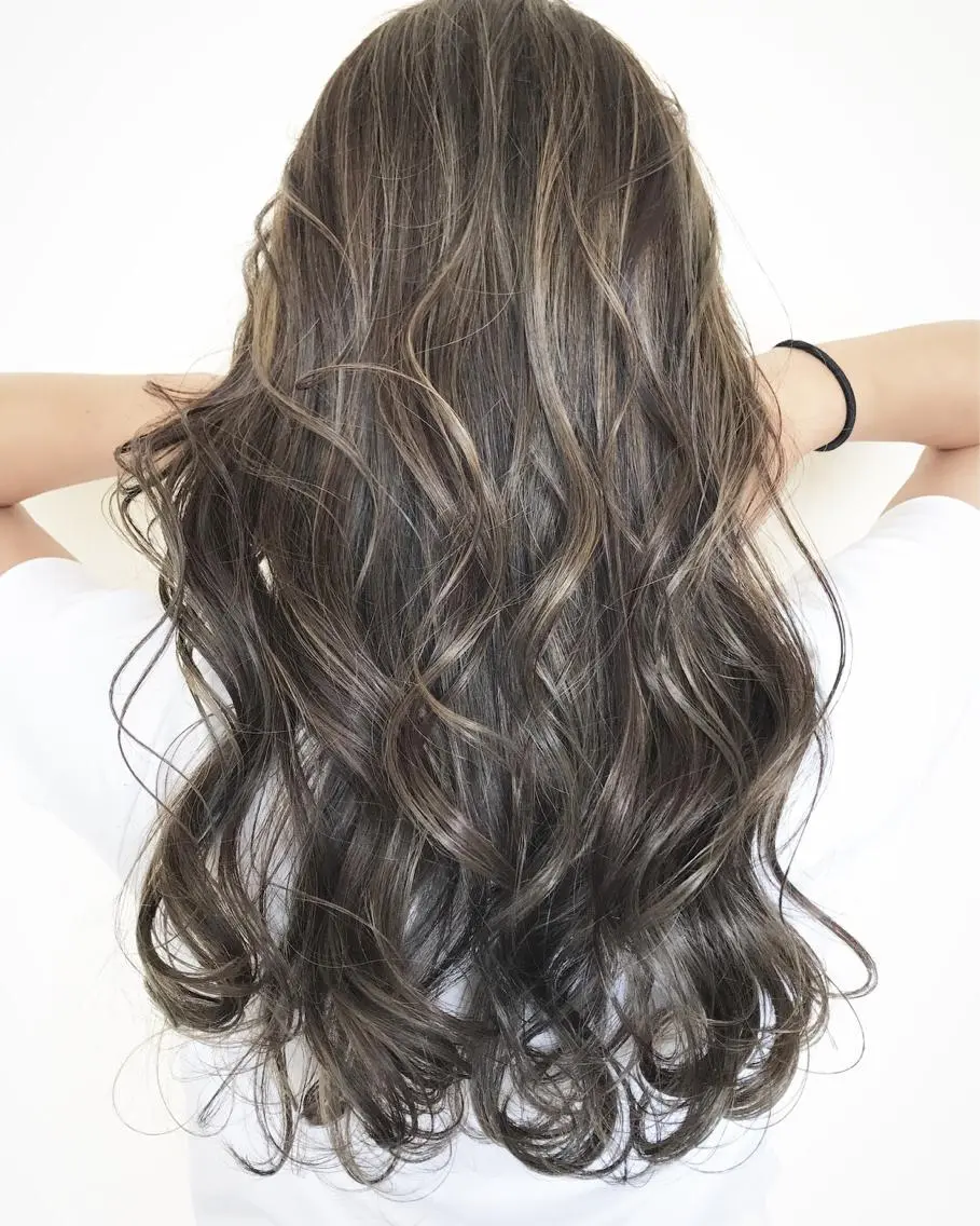 セミロング カラー ハイライトカラー ハイライト 髪質改善サロン ARCHE野瀬冬馬のヘアスタイル