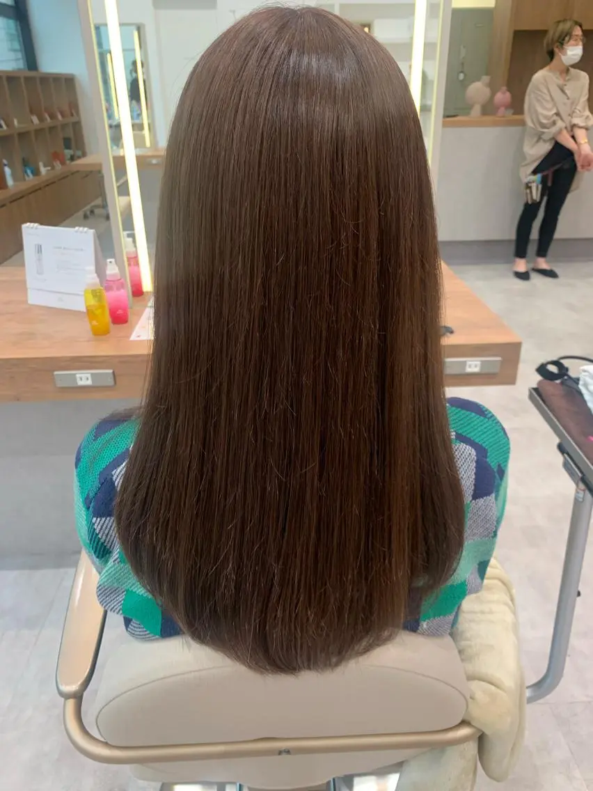 カラー カット トリートメント ヘッドスパ 近 紗理奈のヘアスタイル