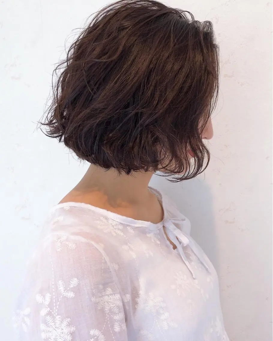 ミディアム カラー 伊藤 さやかのヘアスタイル
