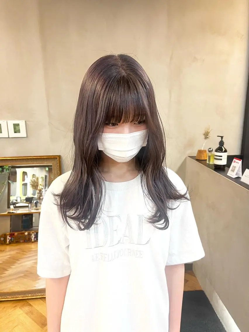 セミロング カラー ヘアアレンジ ベージュカラー ブリーチ ラベンダーカラー ena/ブリーチなし 透明感・レイヤー🎀のヘアスタイル