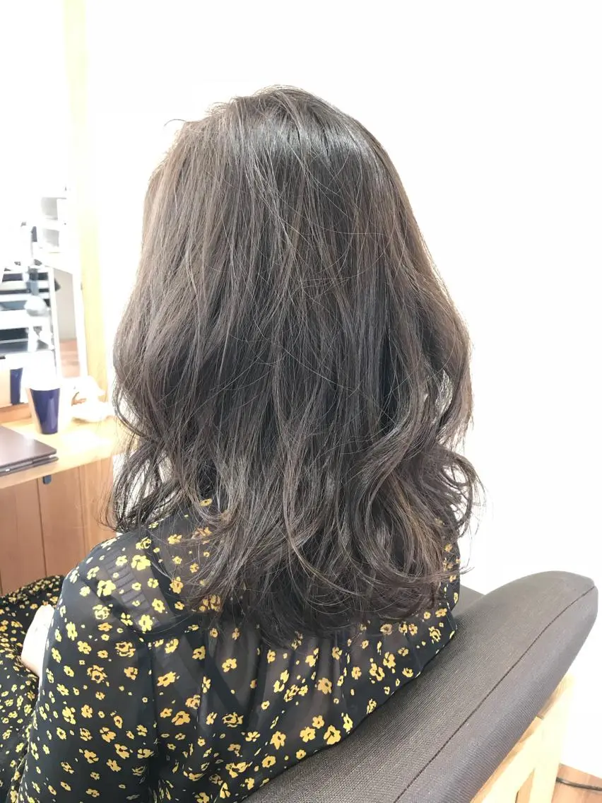 セミロング 松本 俊樹のヘアスタイル