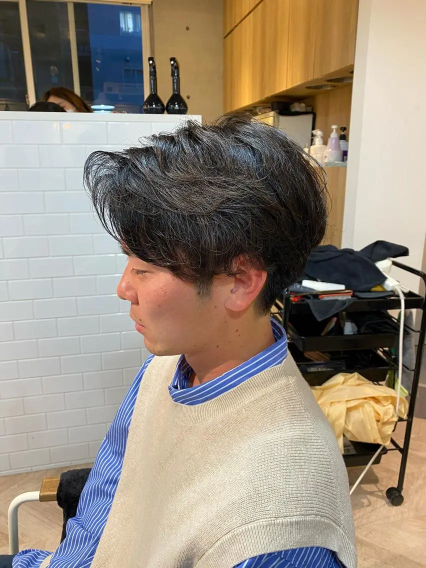 メンズ メンズパーマ カット パーマ 西山 恵太郎のヘアスタイル