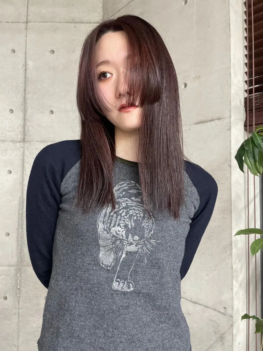 カラー ヘアカラー トリートメント 葉 /レイヤーカットのヘアスタイル