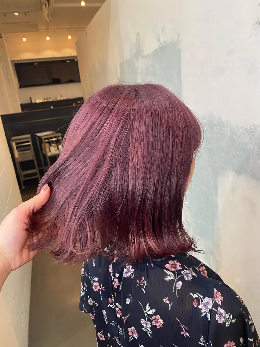 ミディアム パープルカラー ヘアカラー トリートメント 🍑艶髪✖️暖色系 ✨momoka🍑のヘアスタイル