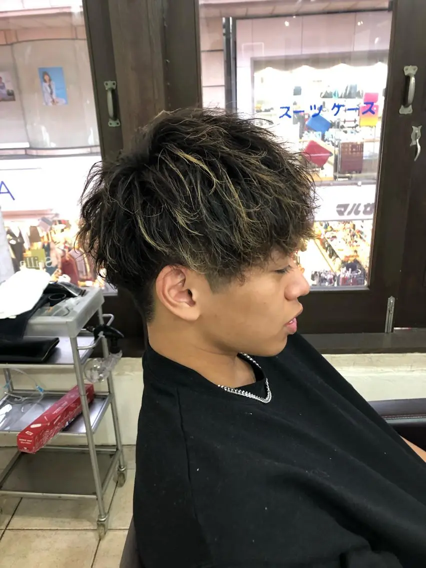 パーマ メンズ カット パーマ カ レラのヘアスタイル