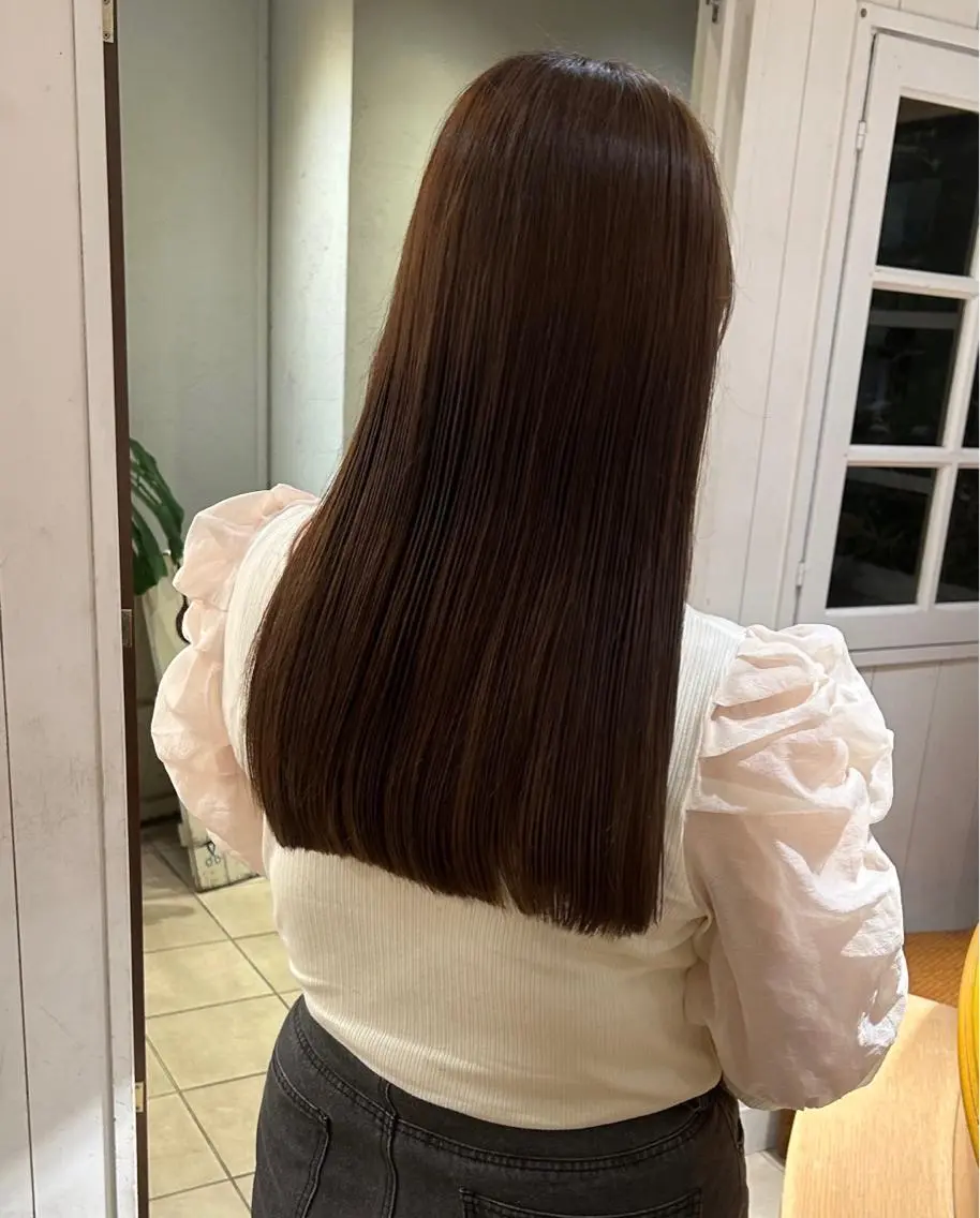 ロング ロング カット yusa🌿‬レイヤ ー/赤みなしカラーのヘアスタイル