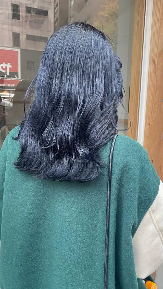 セミロング カラー カット 縮毛矯正 RURI韓国ボブ 🇰🇷タッセルボブのヘアスタイル
