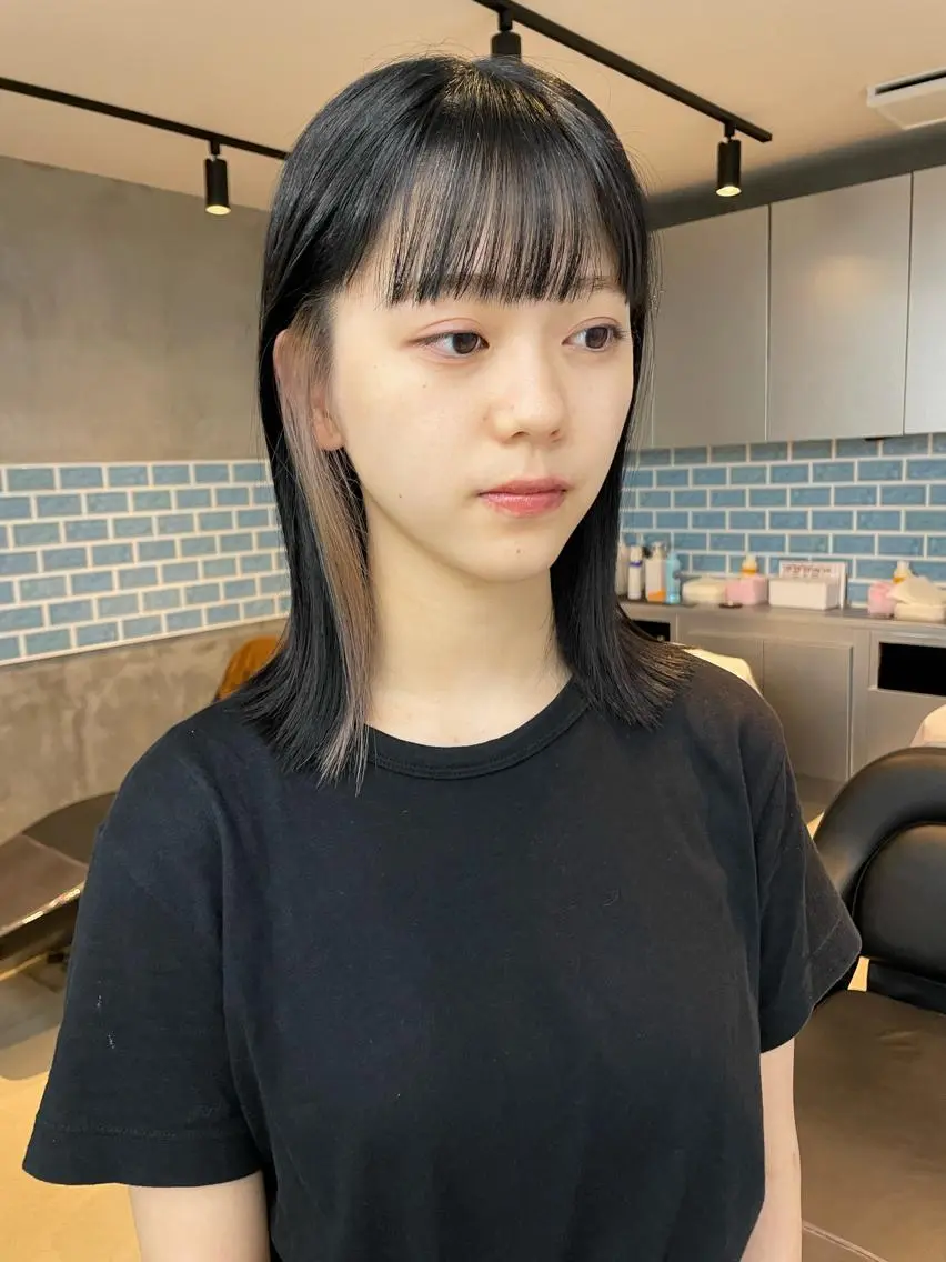 ショート カラー インナーカラー 👑ボブはお任せ ミヤノ👑のヘアスタイル